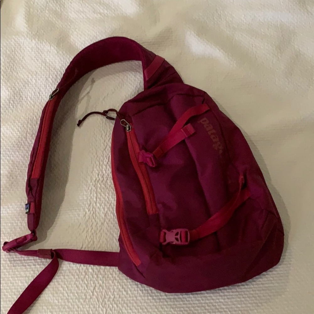 Patagonia Atom Sling Bag